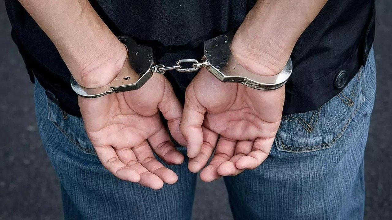 Police Arrest 17 Year Old Over Attempted Murder And Arson Larnaca Case