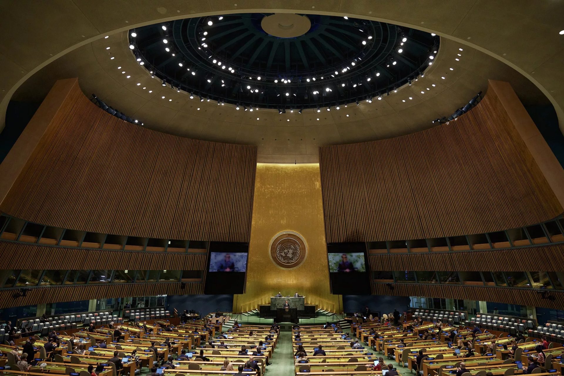 The Un And Big Interests