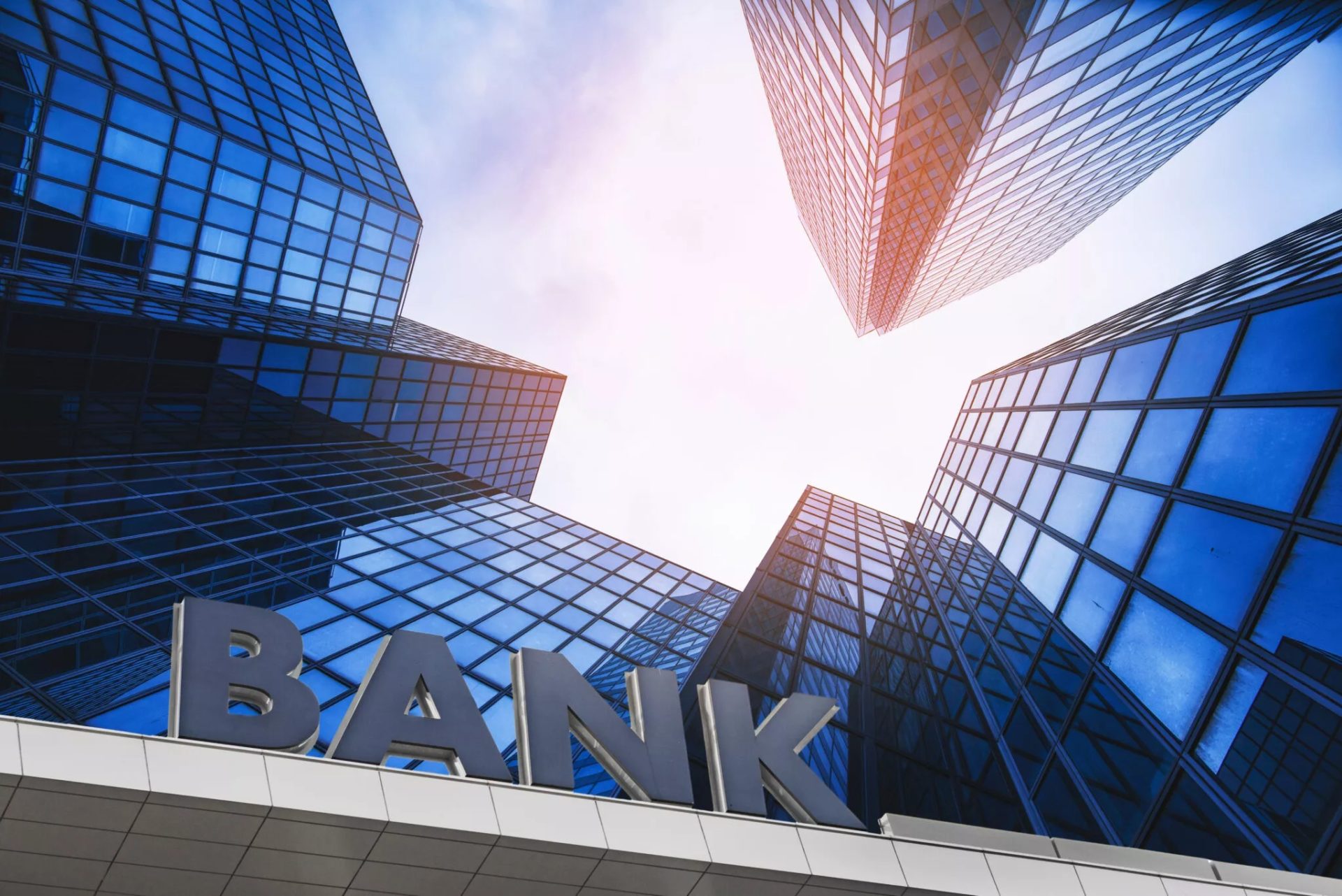 Eu Report Reignites Cyprus Bank Profits Tax Debate As Akel Considers Fresh Proposal