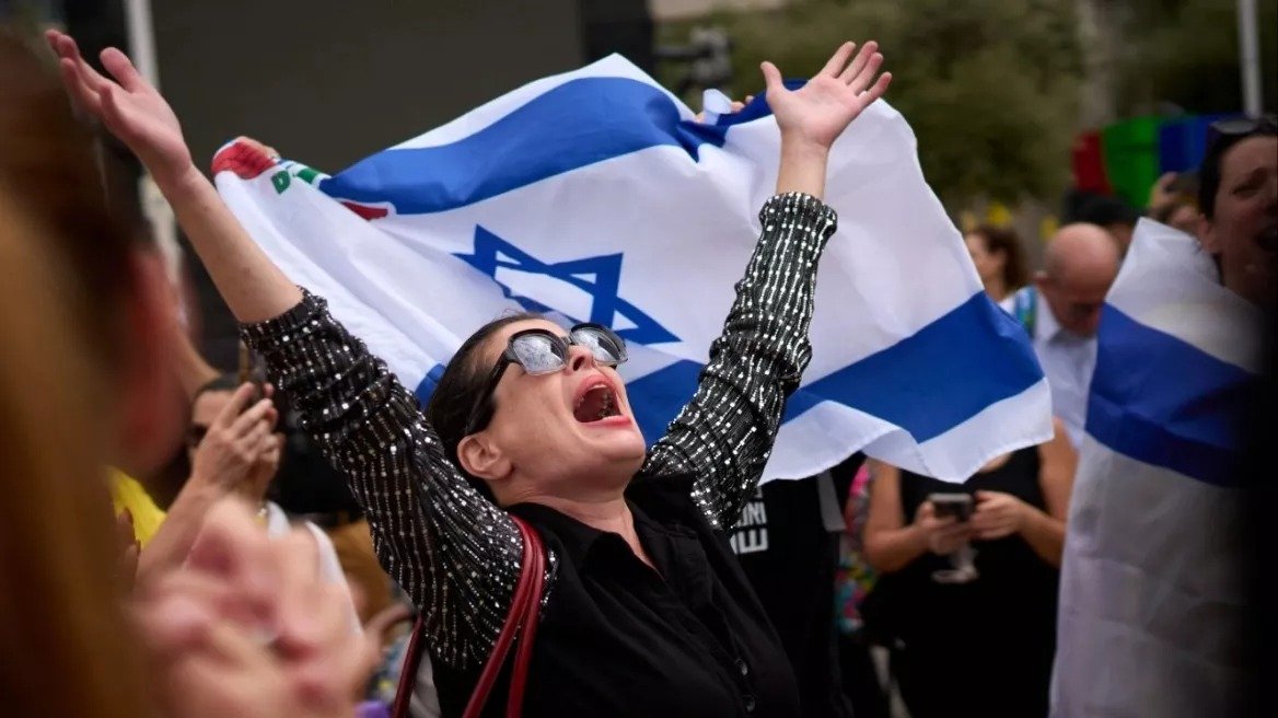 Israel Ratifies Ceasefire Deal, Hamas Prepares To Release 48 Hostages