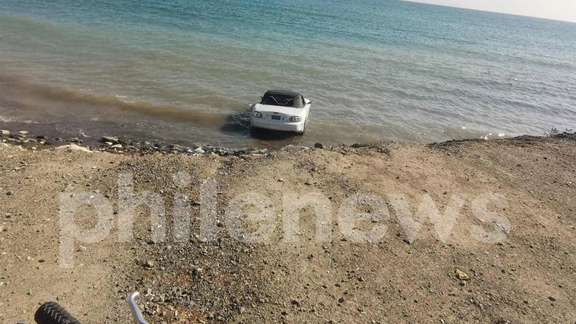 Man Pushes Car Into Limassol Sea And Flees Scene
