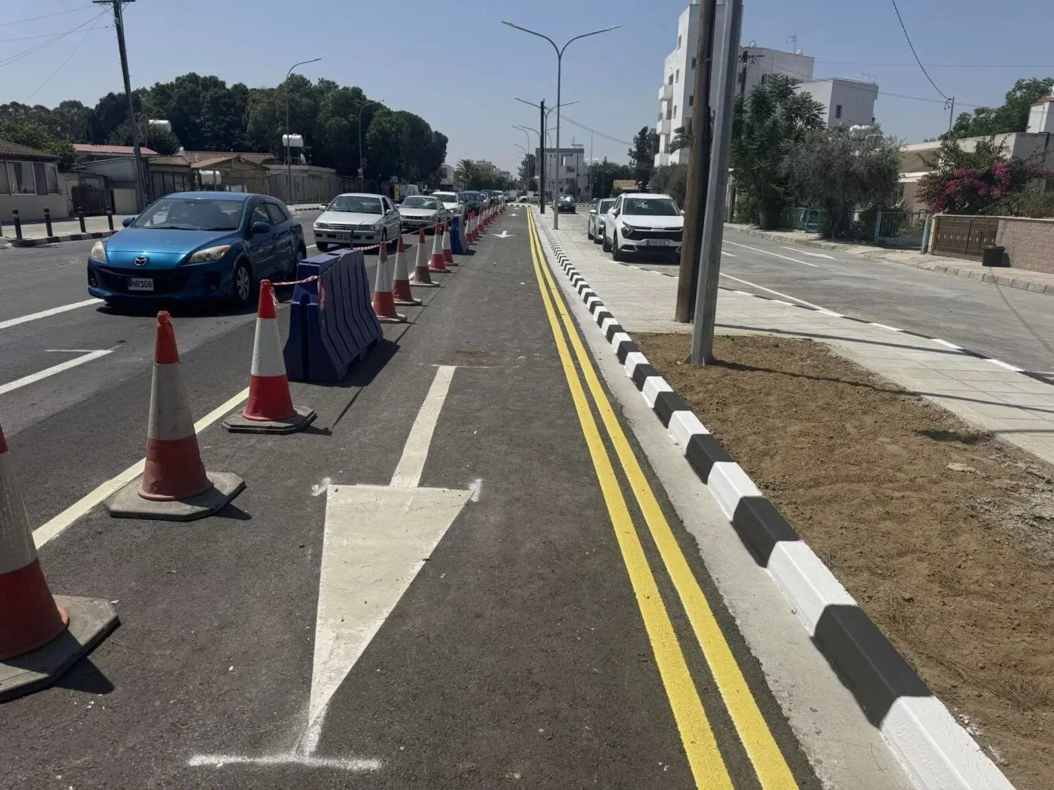 Turkish Cypriot Crossings To Republic Rise 14% As Greek Cypriot Visits To The Occupied North Fall