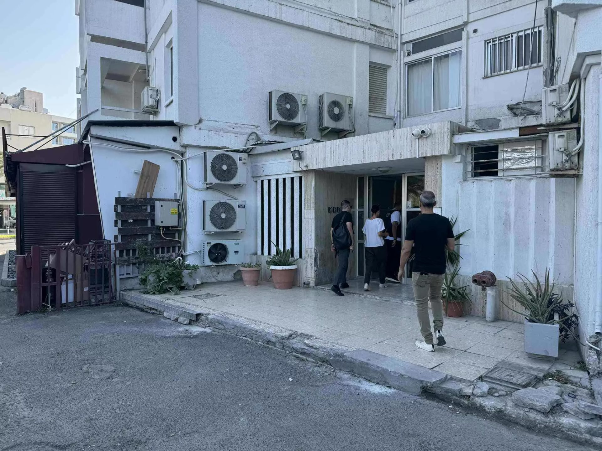 Woman Beaten To Death With Broomstick By Flatmates In Limassol