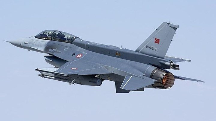 F16 Id 1640190