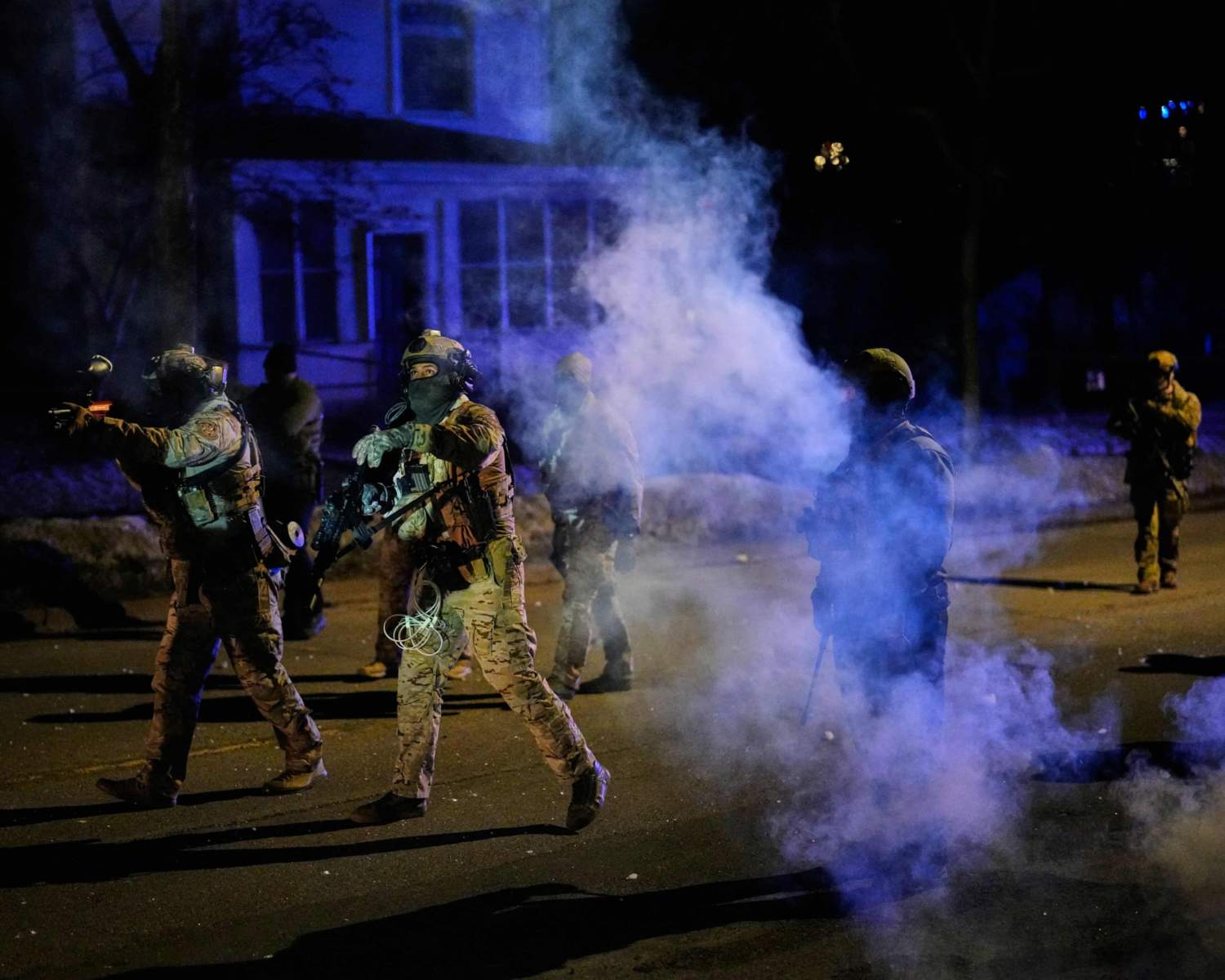 Federal Agent Shoots Man In Minneapolis As City Tensions Escalate After Renee Nicole Good Killing