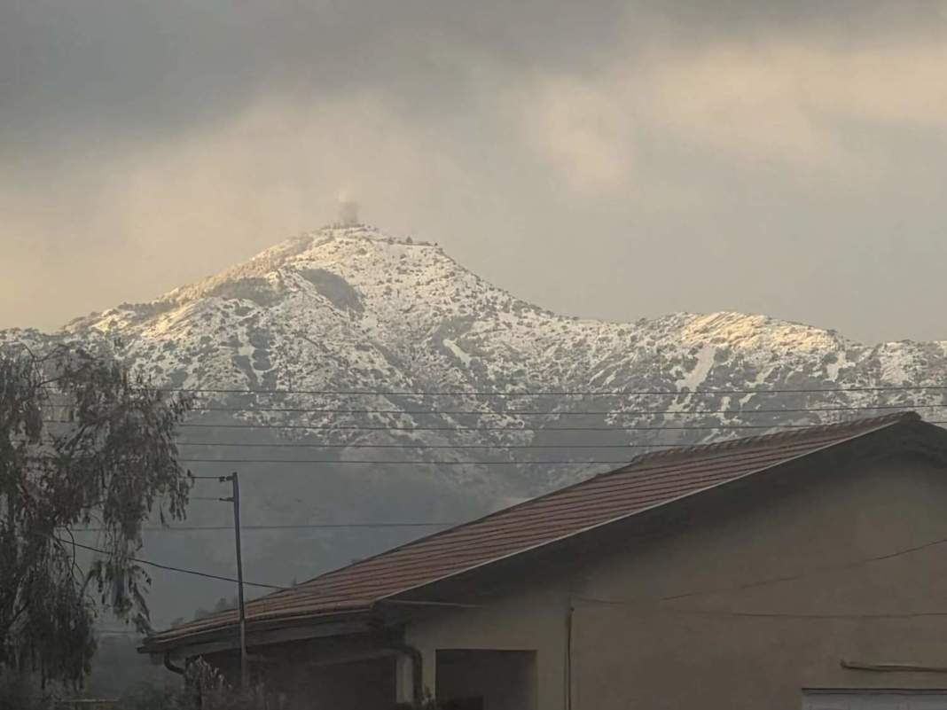 Snow blankets mountain villages in Limassol and Nicosia districts | en ...
