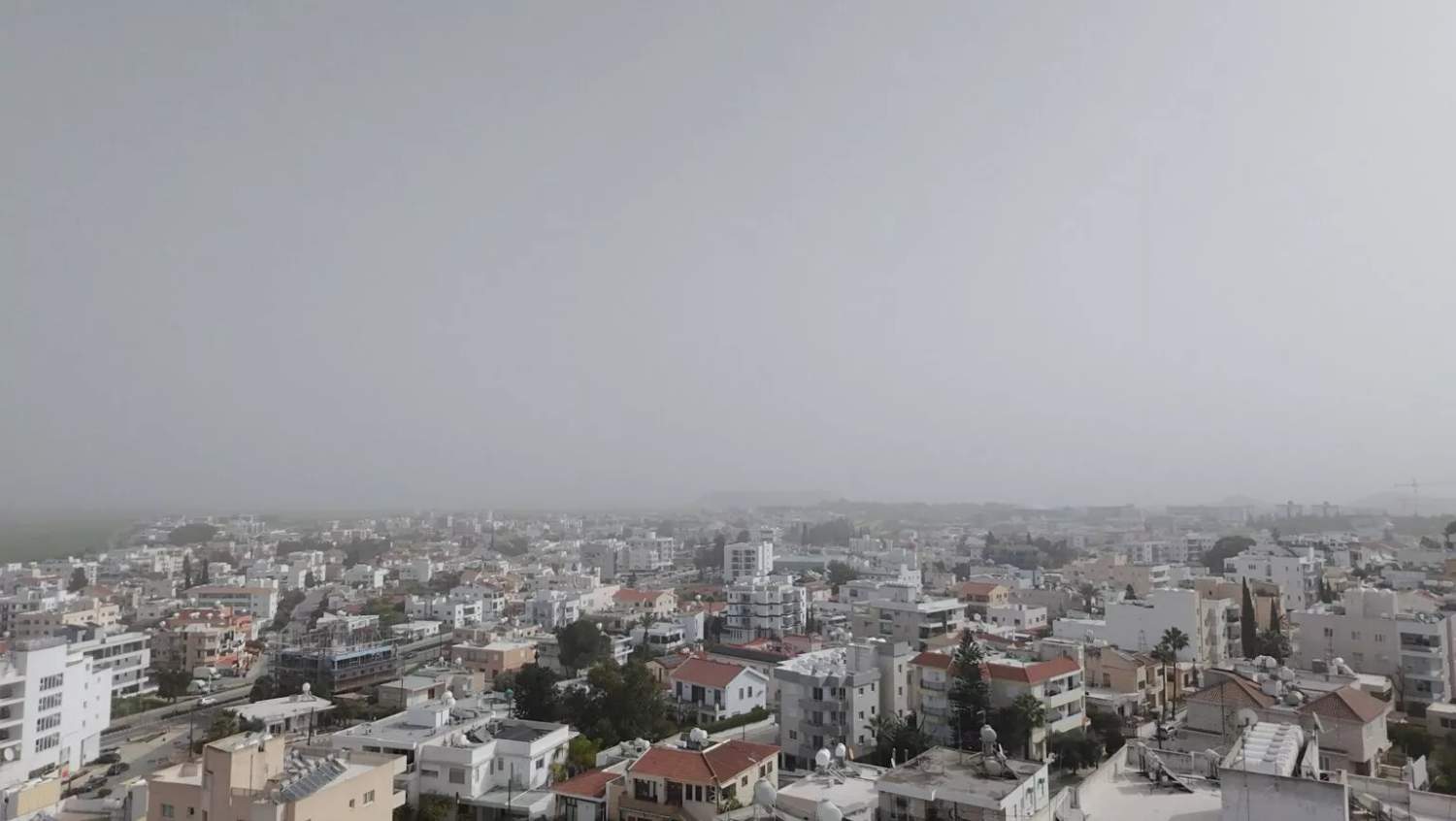 Schools Ordered To Keep Pupils Indoors As Dust Levels Surge (photos)