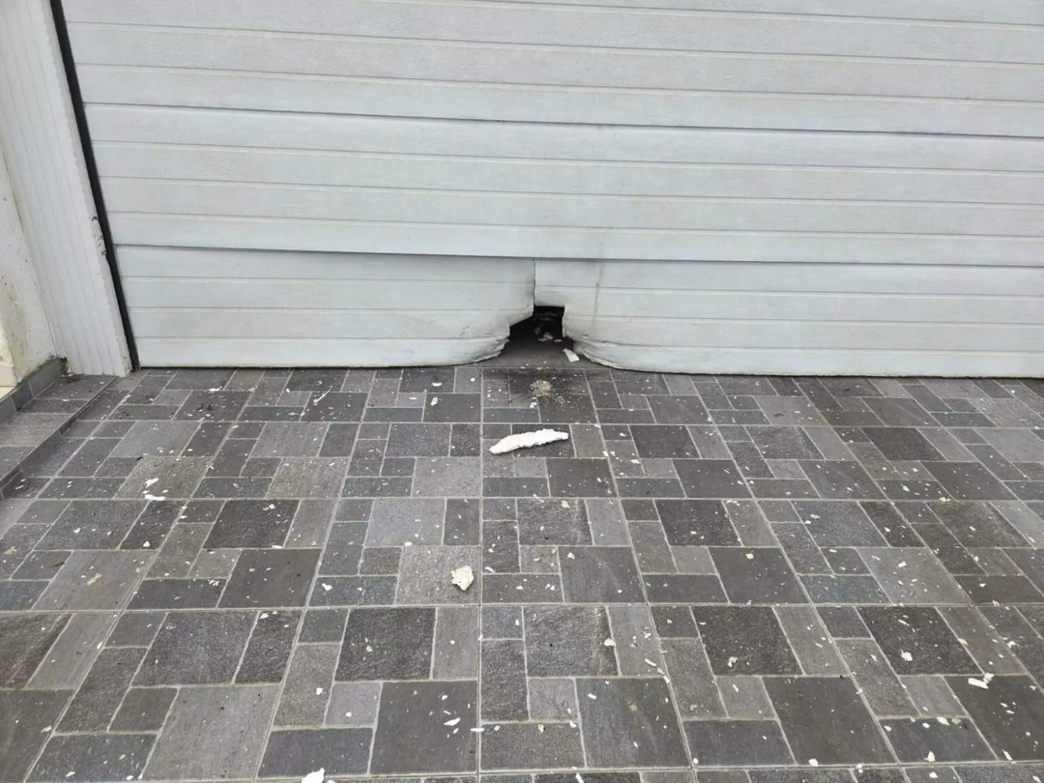Explosion Damages Deryneia Home In Suspected Criminal Attack