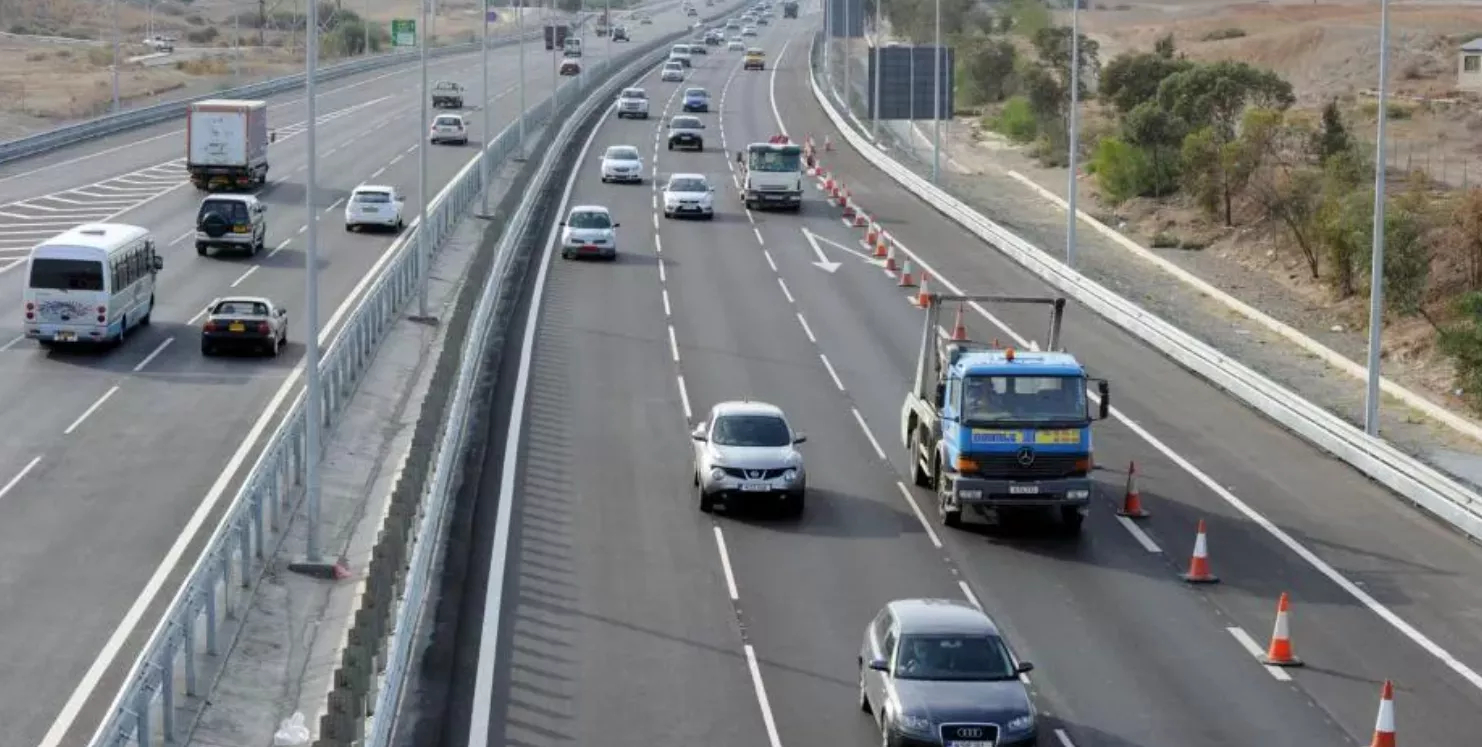 Three Vehicle Crash Causes Traffic On Nicosia Limassol Motorway
