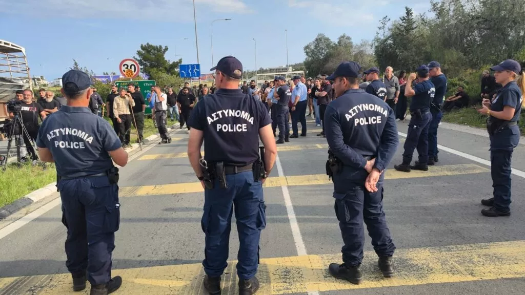 Police 3