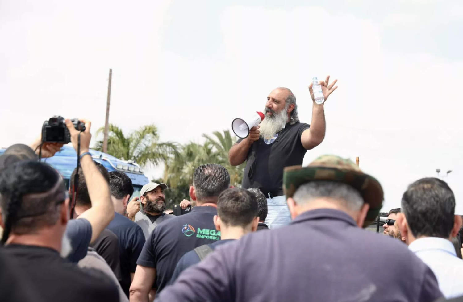 Foot And Mouth Toll Reaches 120 Units As Christodoulides Intervenes And Farmers Plan Protest