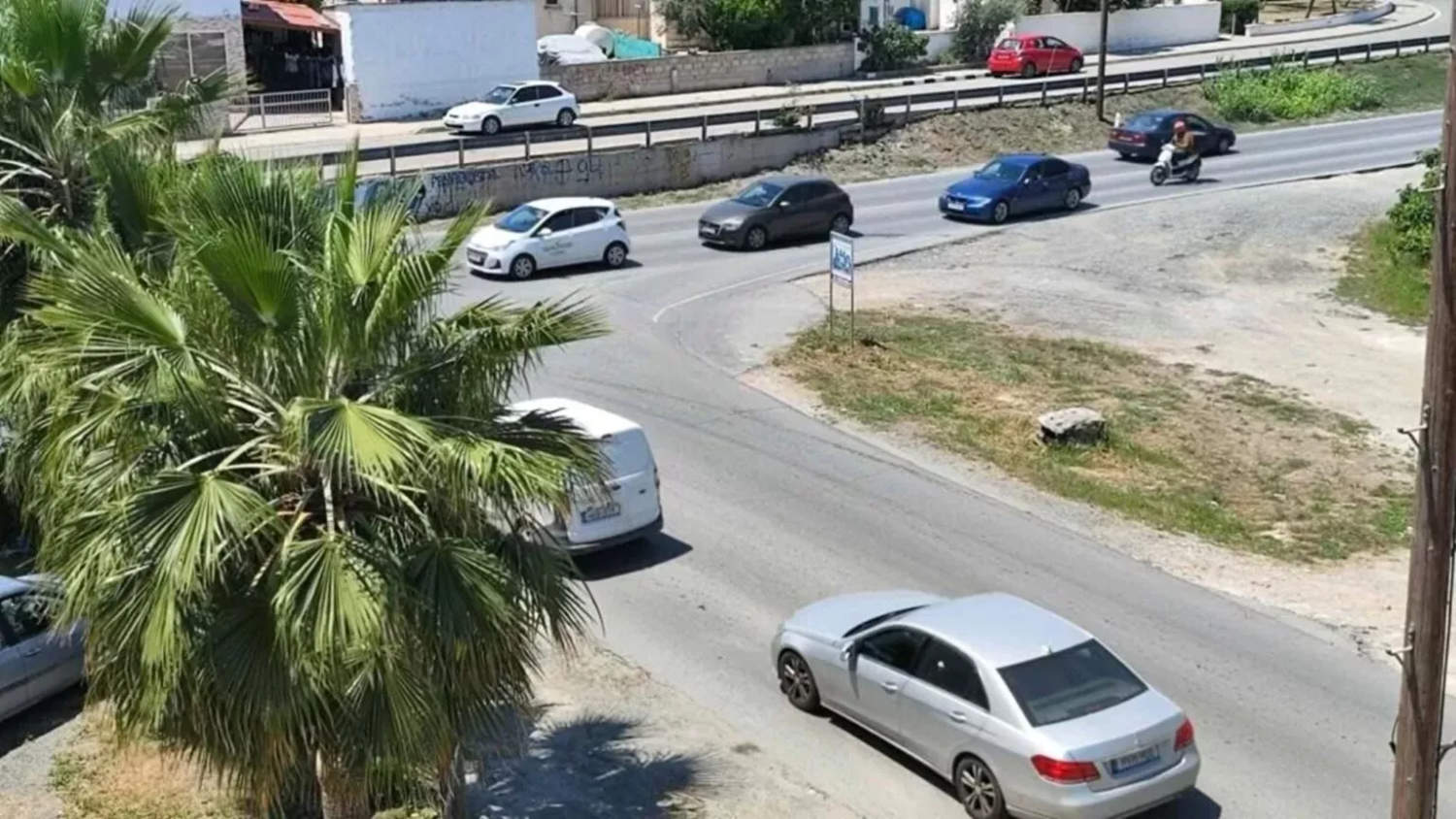 Larnaca Road Due By 2026 Won't Be Ready Before 2031, Authorities Confirm