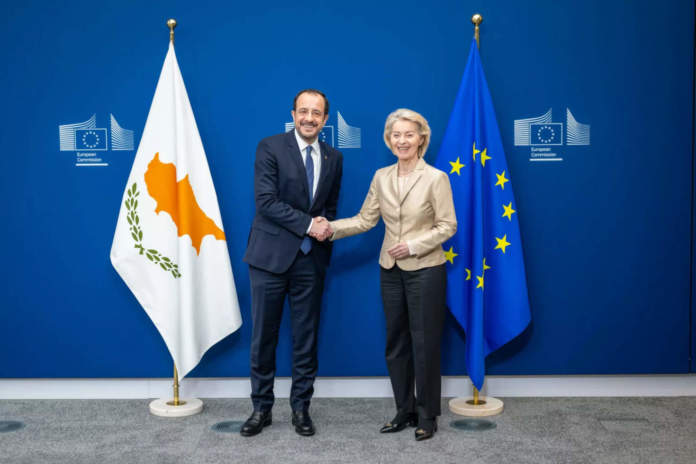 Christodoulides, Von Der Leyen To Meet In Paris On Cyprus Problem And Eu Turkey Relations