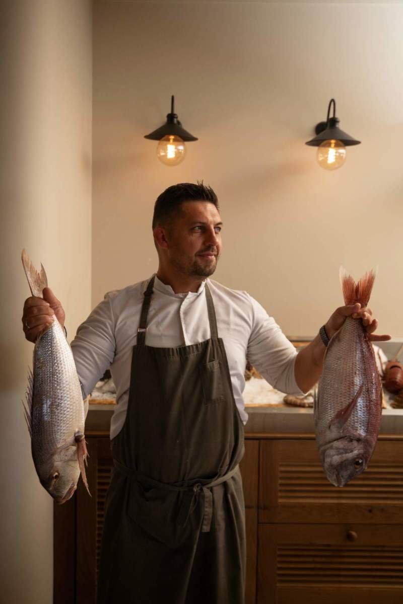 Chef Alexander Bku3dwk0