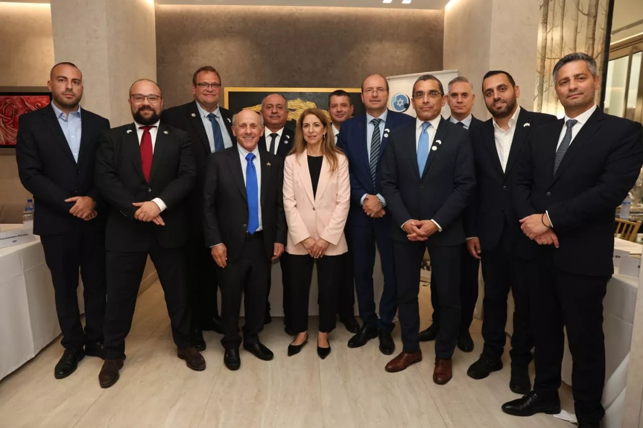 Akel Accuses Disy, Diko And Elam Of Turning House Into Israel Lobby