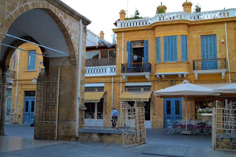 First Republic Square National Guard soldier intubated after cardiac arrest, stable | en ...
