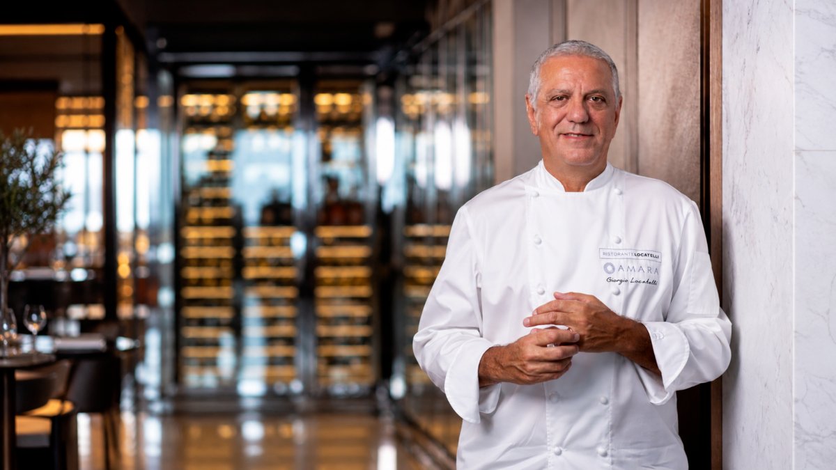 Giorgio Locatelli In A Luxury Restaurant
