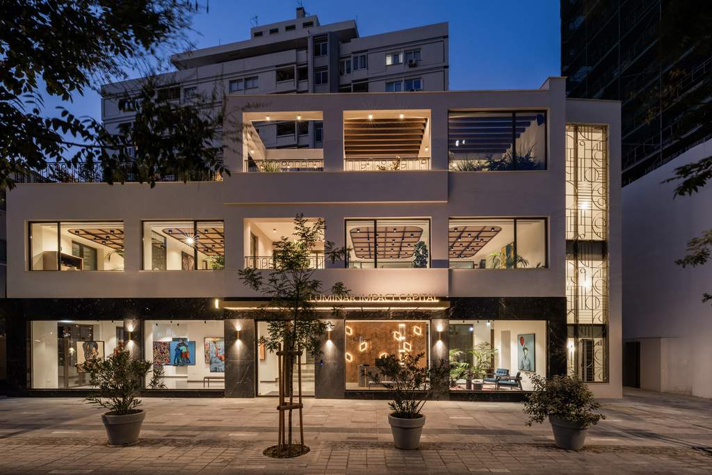 Luminar Impact Capital Hq External