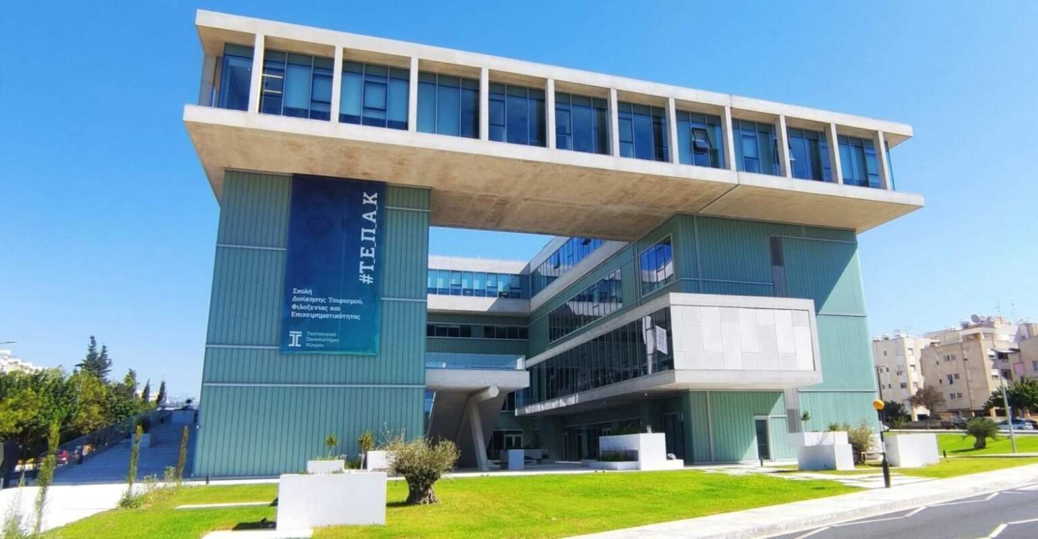 Tepak Cut Larnaca Building